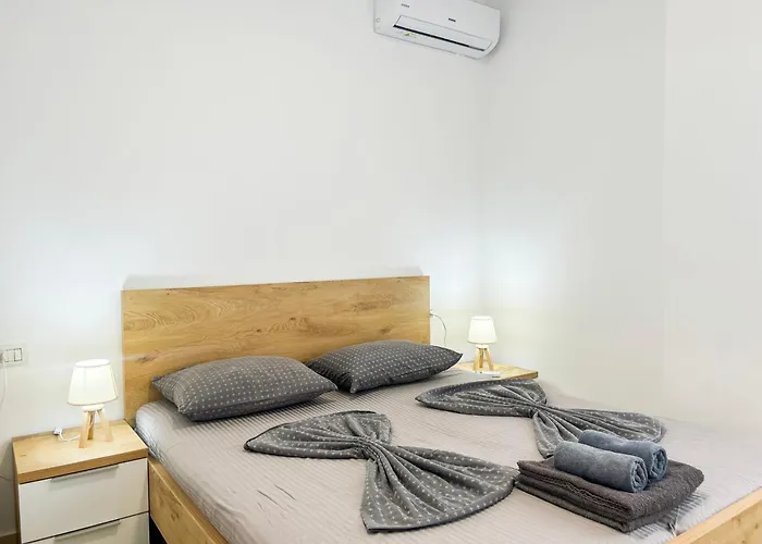 Bregu * Дуррес